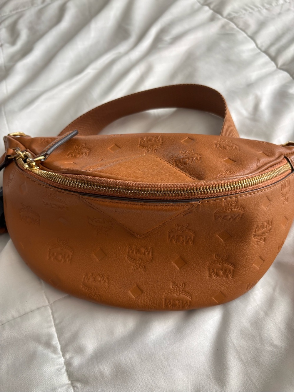 MCM Cognac Embossed Visetos Belt Bag with Gold Hardware - Picture 3 of 4